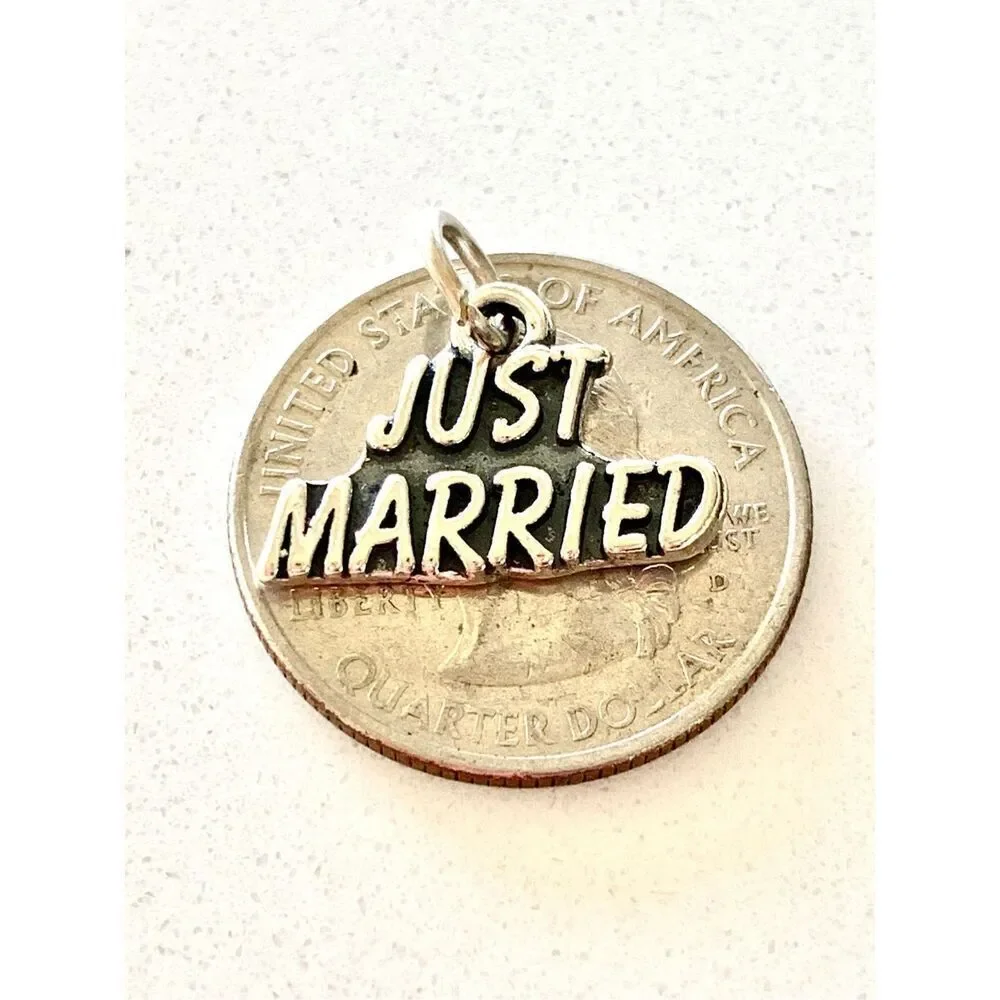 .925 Just Married Saying Sterling Silver Jewelry Charm #wedding #love